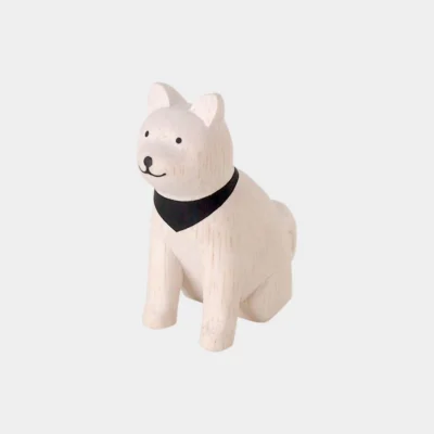 Figurine en bois Akita T-Lab Pole Pole, produit naturel et durable.