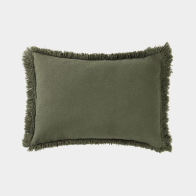 Élégant coussin à franges Landscape en coton lavé Nobodinoz de couleur Vétiver.