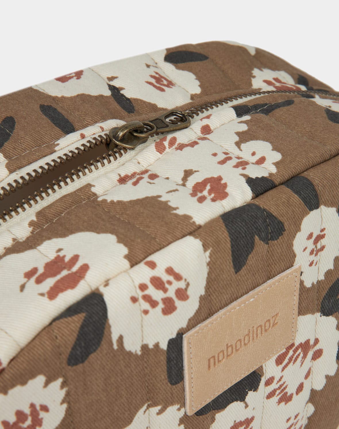 Trousse de toilette Hyde Park imperméable Camellia - Nobodinoz – Image 4