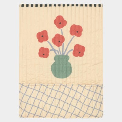 Organisateur mural Nobodinoz Poppies en coton matelassé pour rangement vertical.