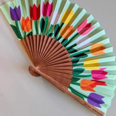 Eventail Tulipes - bois de poirier et polyester - Thomas Gravereau