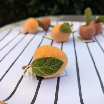 Pêche en feutre à suspendre - Gry & Sif