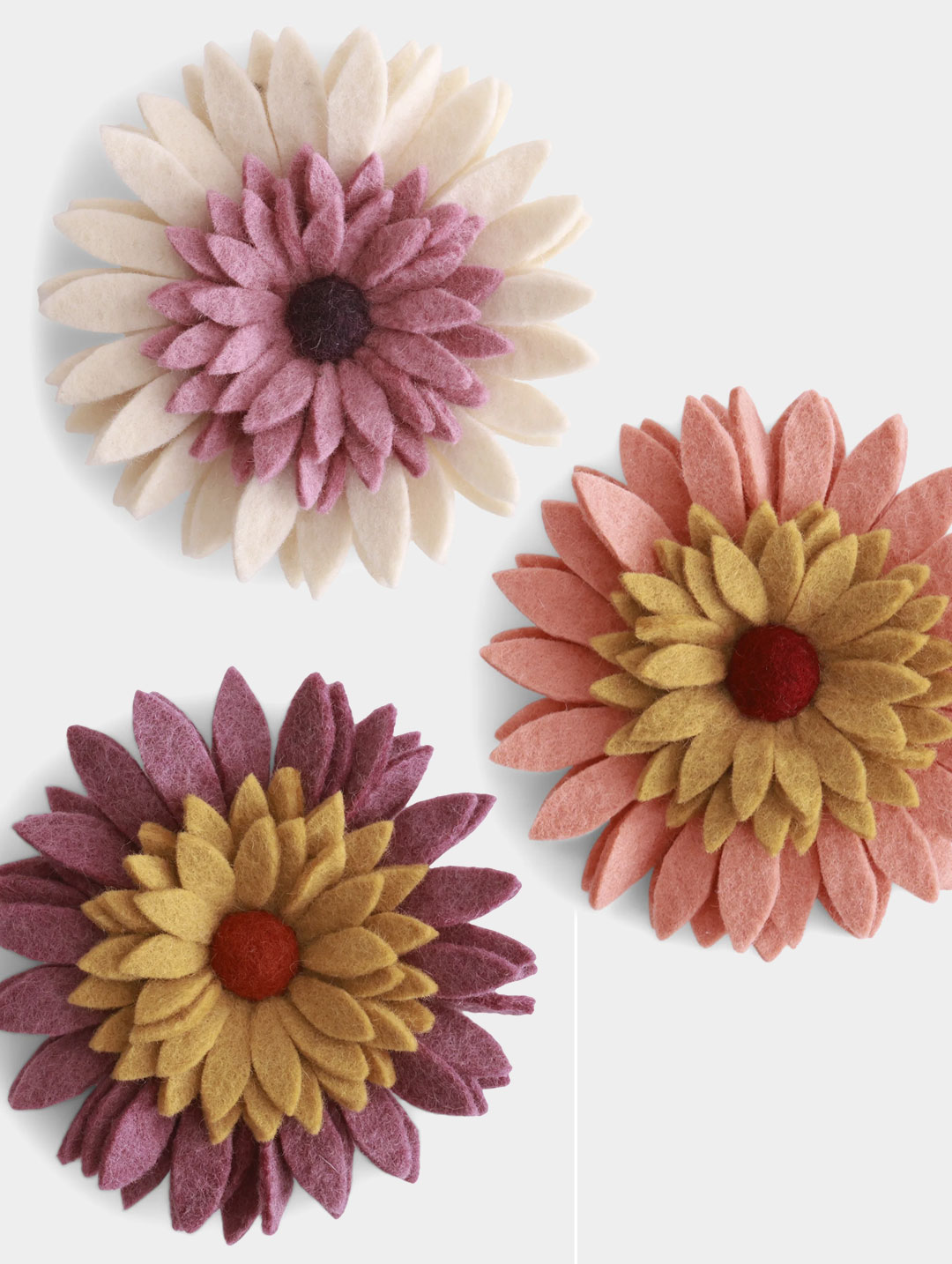Gerbera de décoration murale en feutre de la marque Gry & Sif